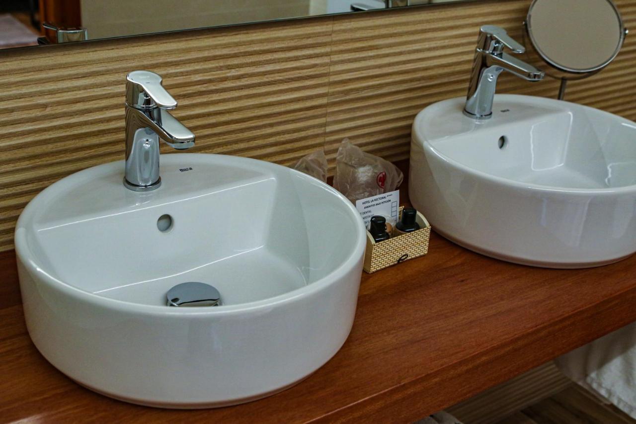 Hotel La Rectoral Covelo  外观 照片